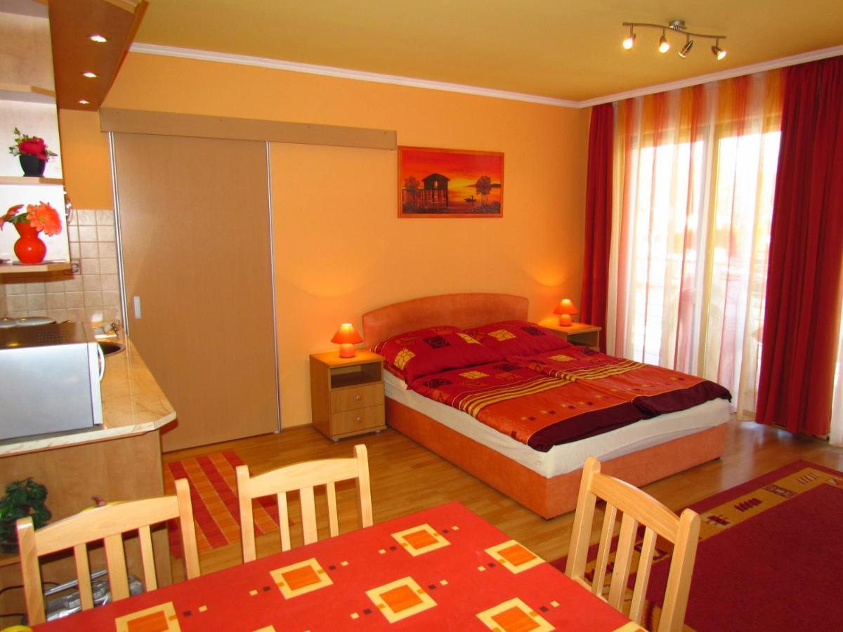 Balaton Wellness Apartman Siófok Exterior foto